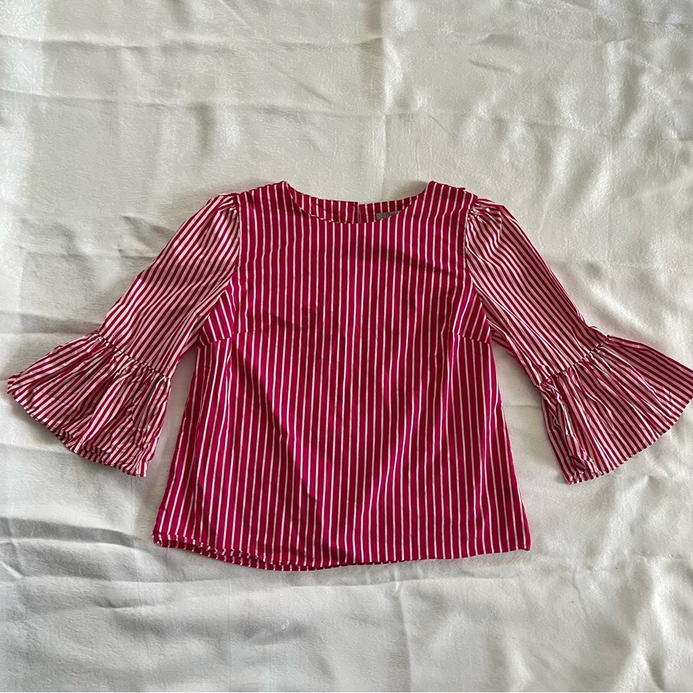 Fushia with white lines blouse. Size Small